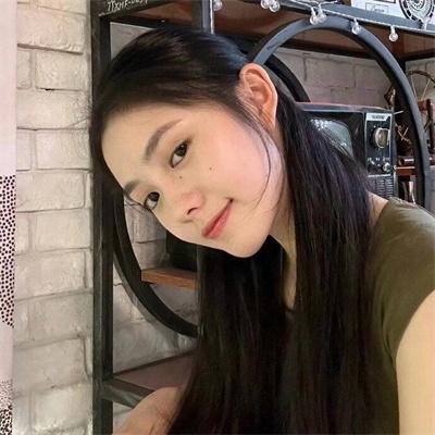 女哭声