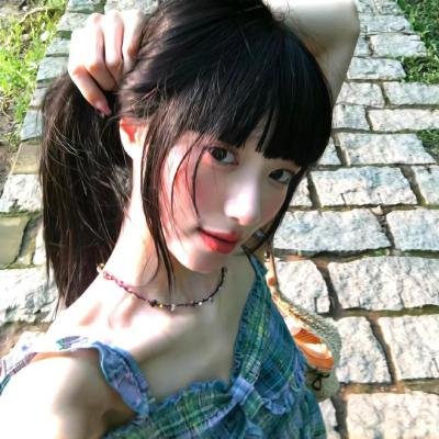 色肉毒蝎女